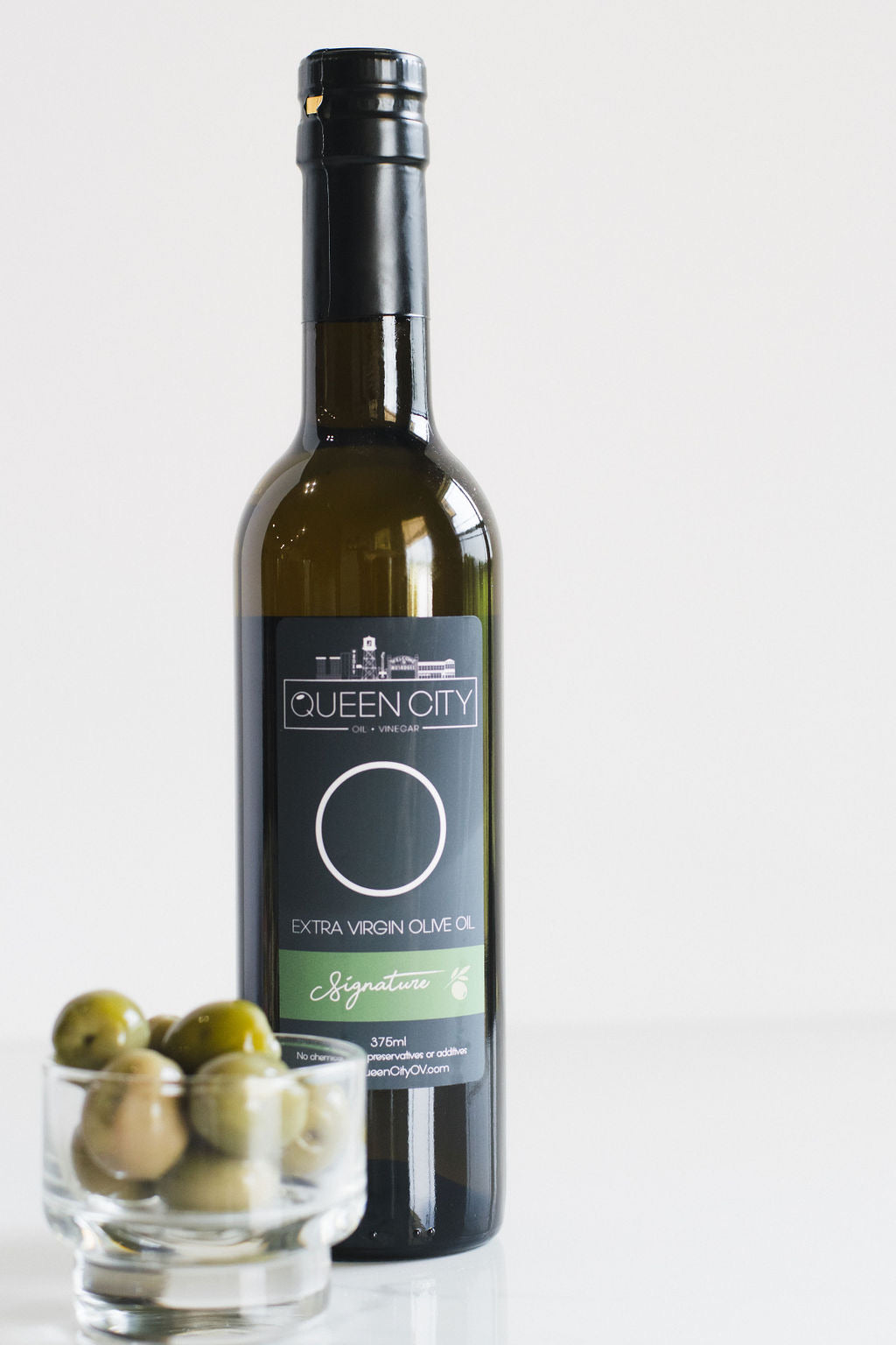 Signature Extra Virgin Olive Oil – Queen City & Co.